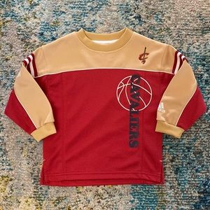 Cleveland Cavs Long Sleeve Shirt